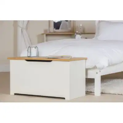 Colorado Modern Rectangular Soft White Painted Blanket Bed Box Ottoman Oak Top